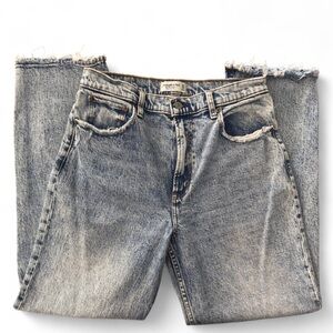 Abercrombie & Fitch High Rise 90’s Straight Jean